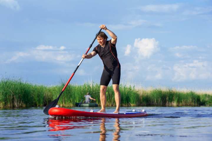 5 Great Paddleboarding Spots in Iowa