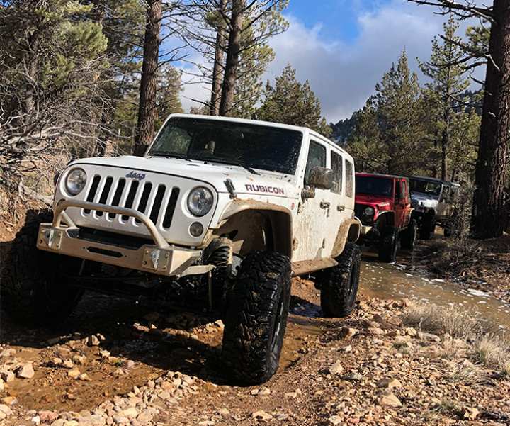 4 Amazing Try-Before-You-Buy Jeep Adventures