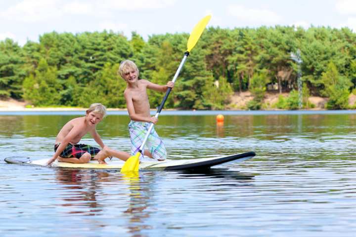 5 Great Paddleboarding Spots in North Carolina